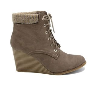 Nautica Taupe Korce Lace-Up Wedge Ankle Boots